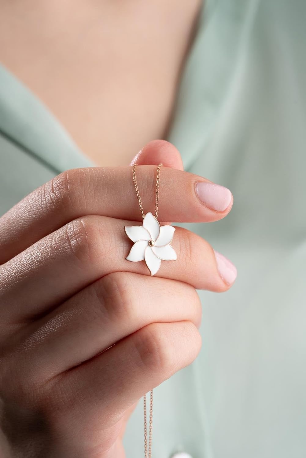 925 Ayar Beyaz Mineli Yonca Kolye Kadın Gümüş Kolye