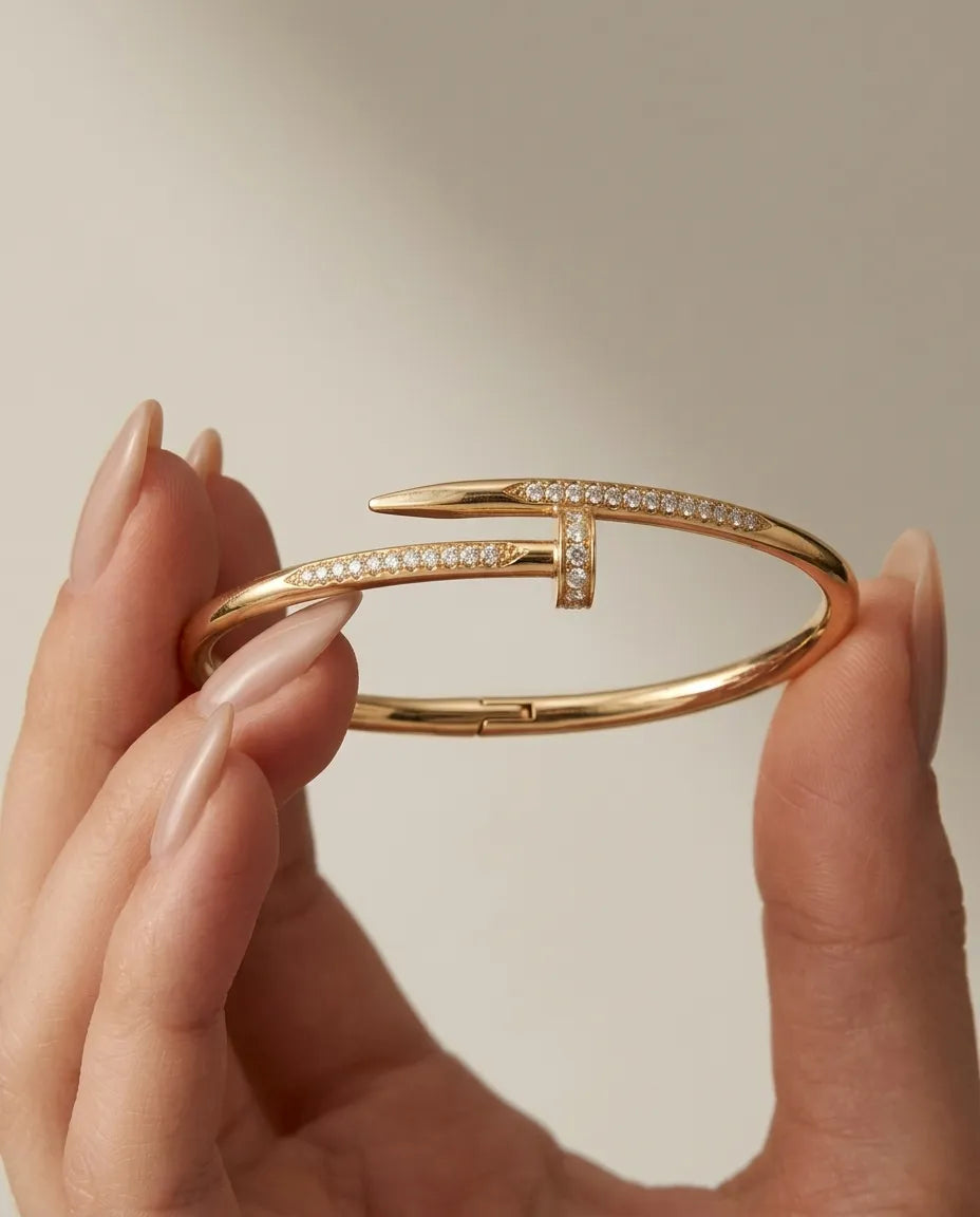 Çivi 18k gold kaplama kelepçe