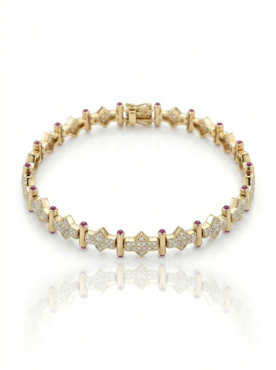 Crowntime Luxury: Taşlı Kararmaz Solmaz Bileklik