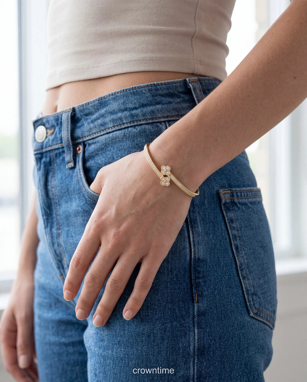 Yonca kelepçe 18k gold kaplama