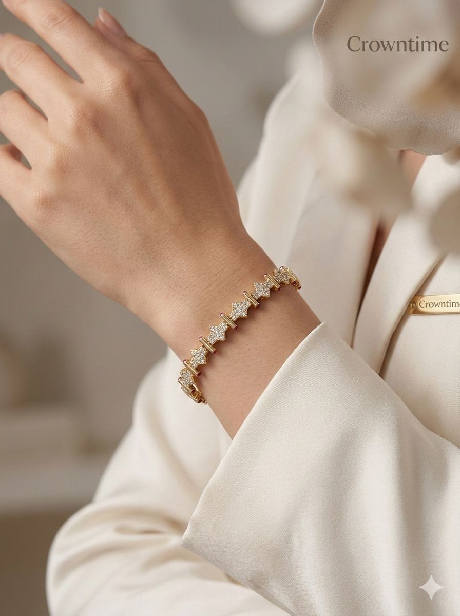 Crowntime Luxury: Taşlı Kararmaz Solmaz Bileklik