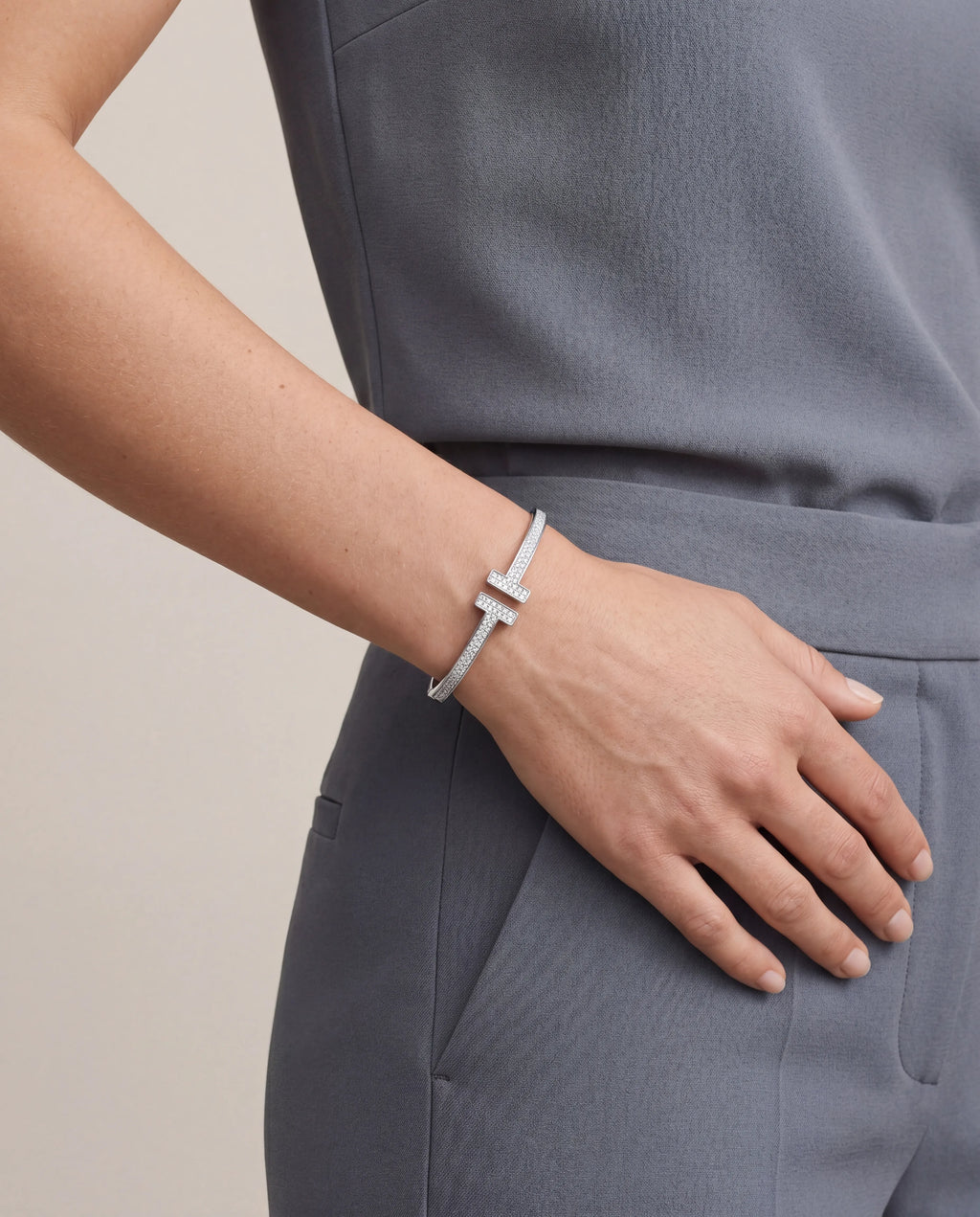 TF kelepçe 18k white  gold kaplama